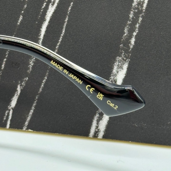 NEW GG1558SK 001 GUCCI BLACK GREY SQUARE WOMEN GUCCI SUNGLASSES main image 10